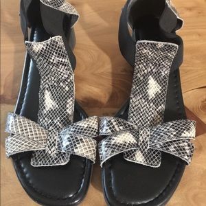 Flexx animal print sandals - 9